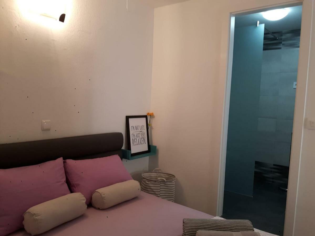 Fina M Studio Apartman Kali Zewnętrze zdjęcie